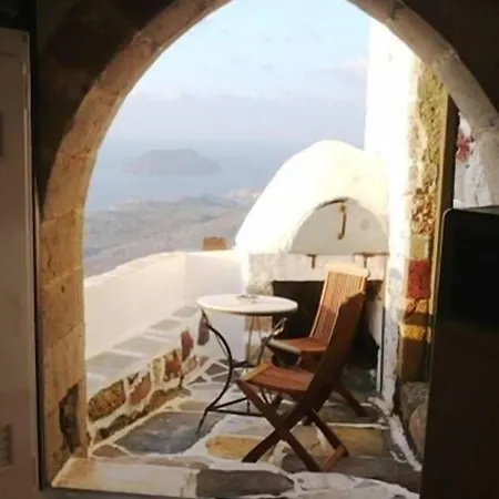 아파트 Kastro Milos *