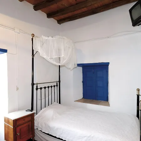 Kastro Milos Plaka (Milos)