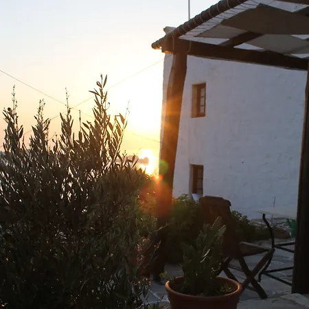 Kastro Milos Plaka (Milos)