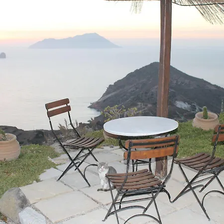Kastro Milos * Plaka (Milos)
